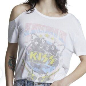Recycled Karma Kiss Hottest ShowCut Out Shoulder T shirt Top Sz M NEW